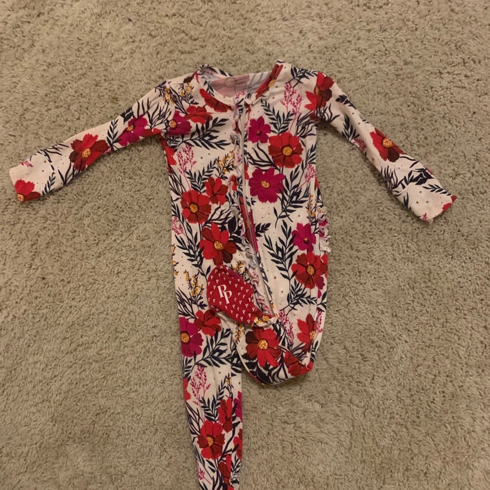 Posh Peanut discontinued “Chloe” footie